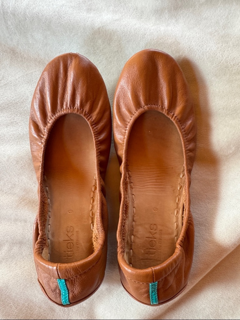 Tieks “Chestnut” Brown Leather Ballet Flats with Teal Heel Tab-Size 9